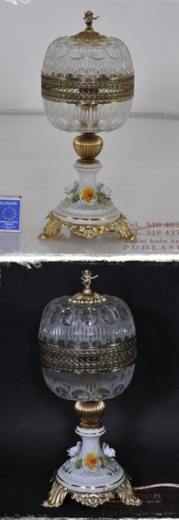 Antyk zabytkowa kryształowa lampka z różyczkami. Muzealny okaz.