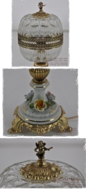 Antyk zabytkowa kryształowa lampka z różyczkami. Muzealny okaz.