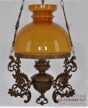 rustykalna lampa z miodowym kloszem