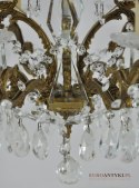 Pałacowy żyrandol z kryształami. Antyk. Kryształowy chandelier salonowy.