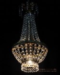 pałacowa lampa z kryształami