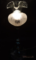 Ekskluzywna lampka stołowa do dworku pałacu stara srebrna lampa na stolik