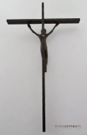 Nietypowy krzyż metalowy z Jezusem Chrystusem antyk rustykalny do kościoła