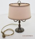 stara lampa na biurko