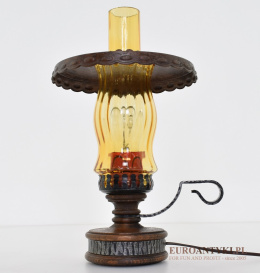 góralska lampa na stolik