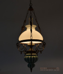 Prowansalska lampa sufitowa w stylu naftowej