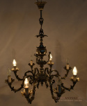 Antyczny srebrny żyradnol barokowy. Oświetlenie pałacowe.