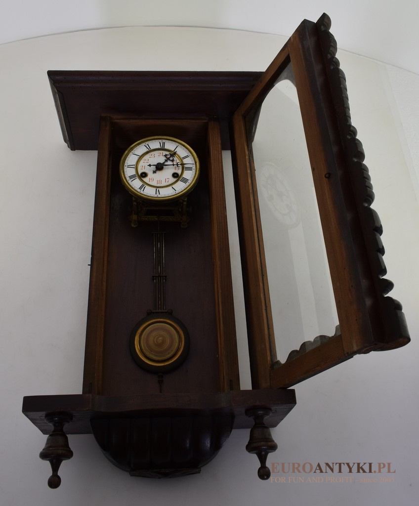 Muzealny zegar ścienny do renowacji lub na części. Sklep antyki.