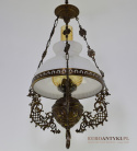 Piękny starodawny żyrandol retro vintage. Lampa sufitowa antyczna.