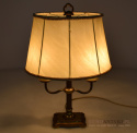 Śliczna lampa stołowa z babcinych czasów. Oświetlenie retro vintage.