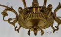 Duży mosiężny żyrandol salonowu w stylu Empire. Antyki lampy.
