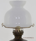 Lampa naftowa z 1900 roku przerobiona na elektryczną.