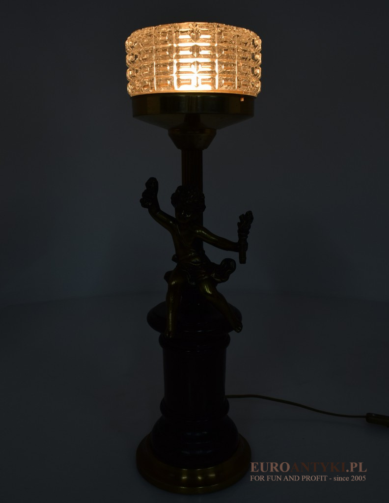 retro eklektyczna lampa