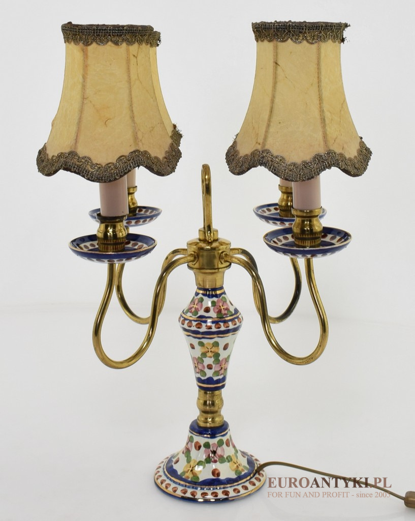 lampa na stolik z dawnych lat