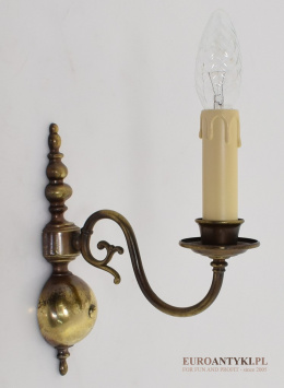 Stare klasyczne kinkiety pająki w stylu vintage. Lampy antyki.