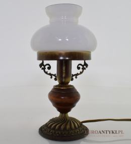 Mini lampa stołowa w stylu rustykalnym. Lampy cottage core.
