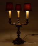 dworska lampa mosiężna na stolik