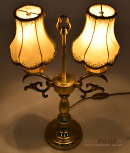 Pałacowa mosiężna lampa stołowa z abażurami - oświetlenie vintage retro