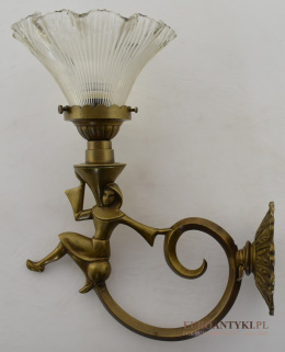 Vintage lampa ścienna z brązu z kloszem. Kinkiet antyczny retro.