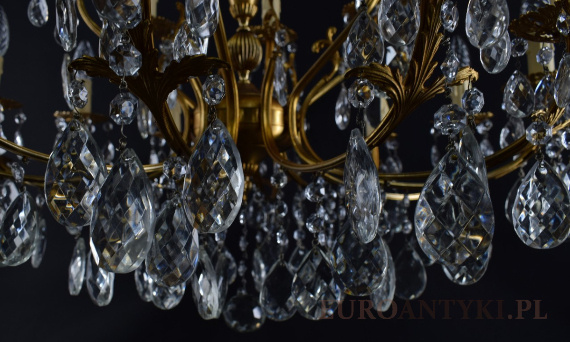 Gdzie kupić prawdziwe antyczne lampy pałacowe z kryształami?