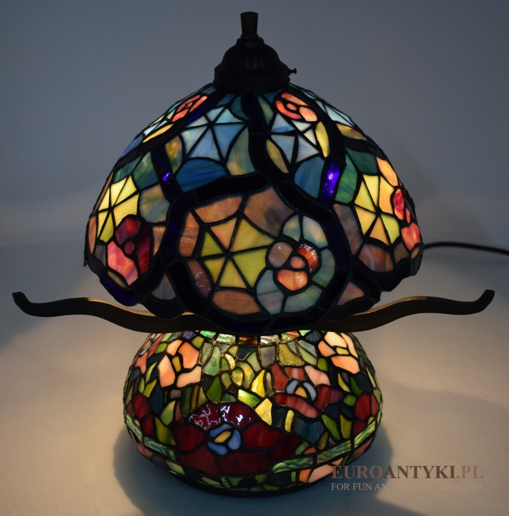 Tiffany lampa stołowa